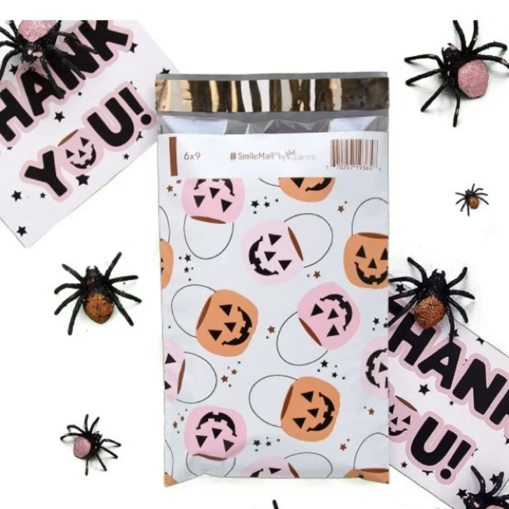 Trick or Treat 👻 6x9